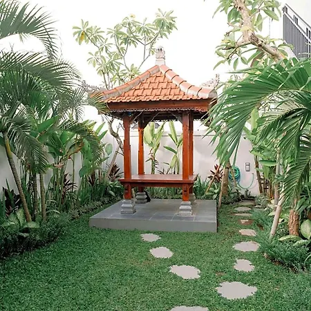 Studio Apartement Pererenan